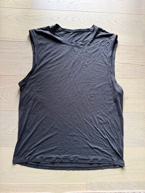 lululemon athletica Men's Sleeveless Tank Top - Charcoal